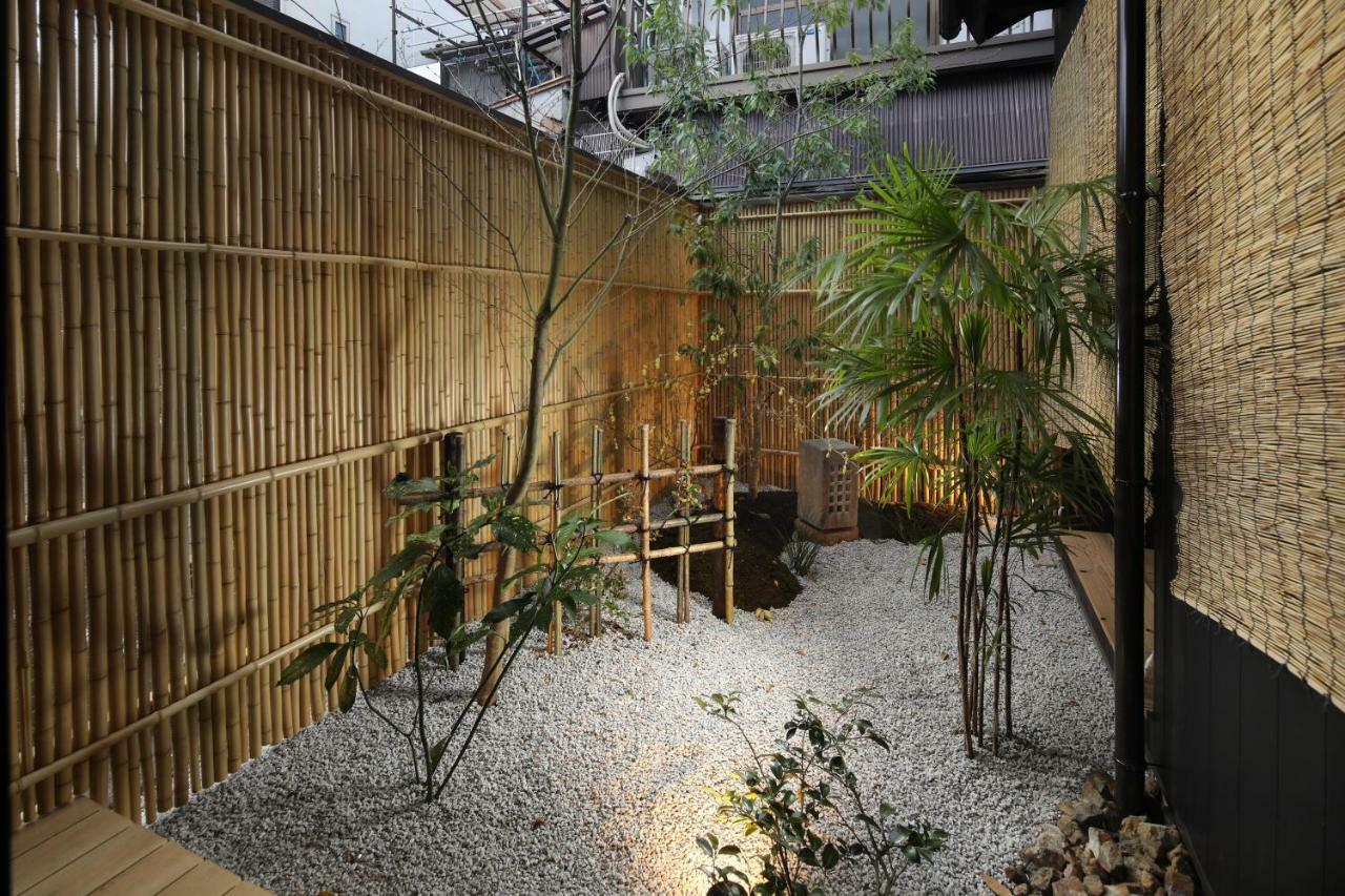 Kanade Kyoto-Hachijoguchi Exteriör bild