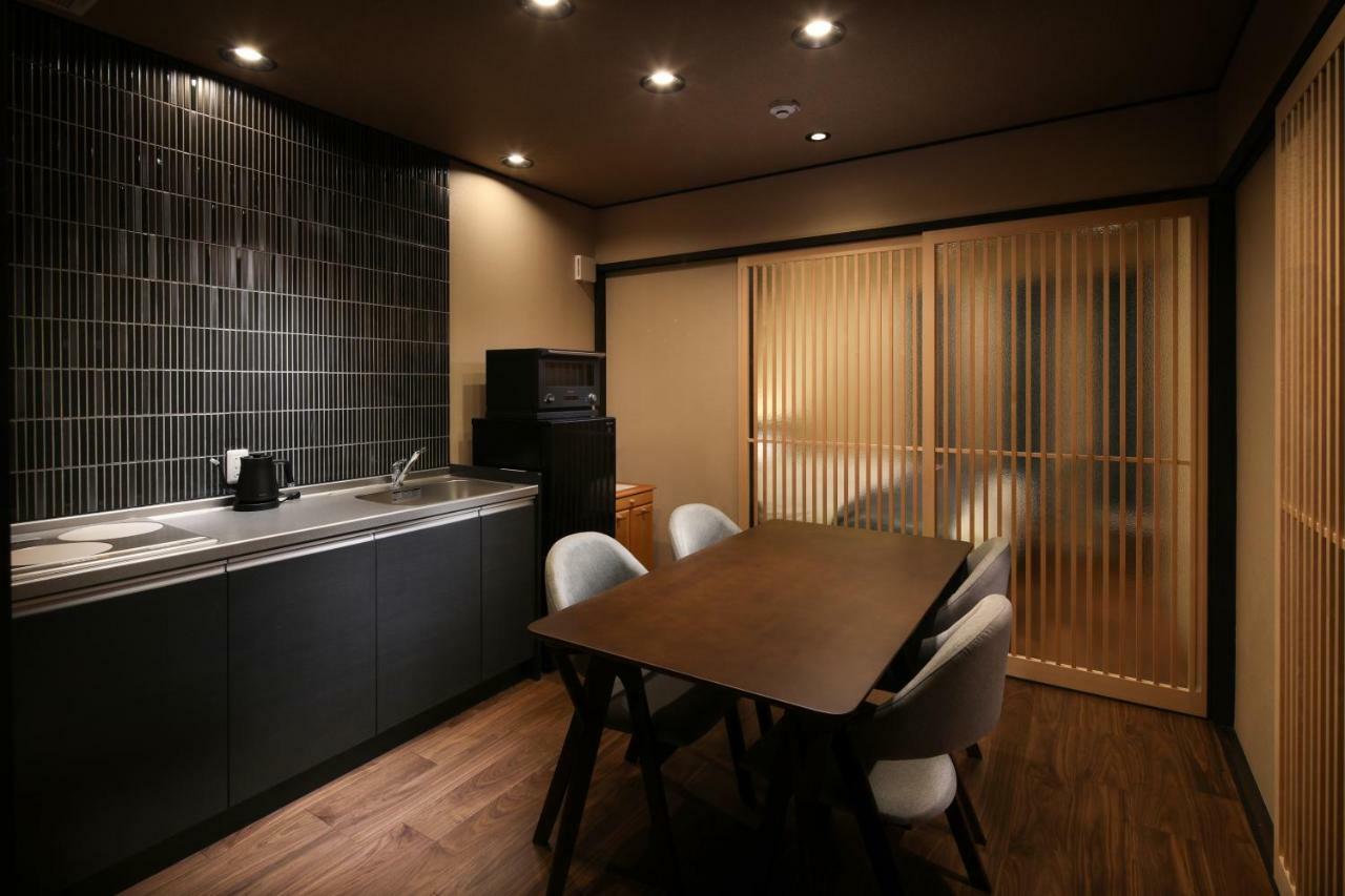 Kanade Kyoto-Hachijoguchi Exteriör bild